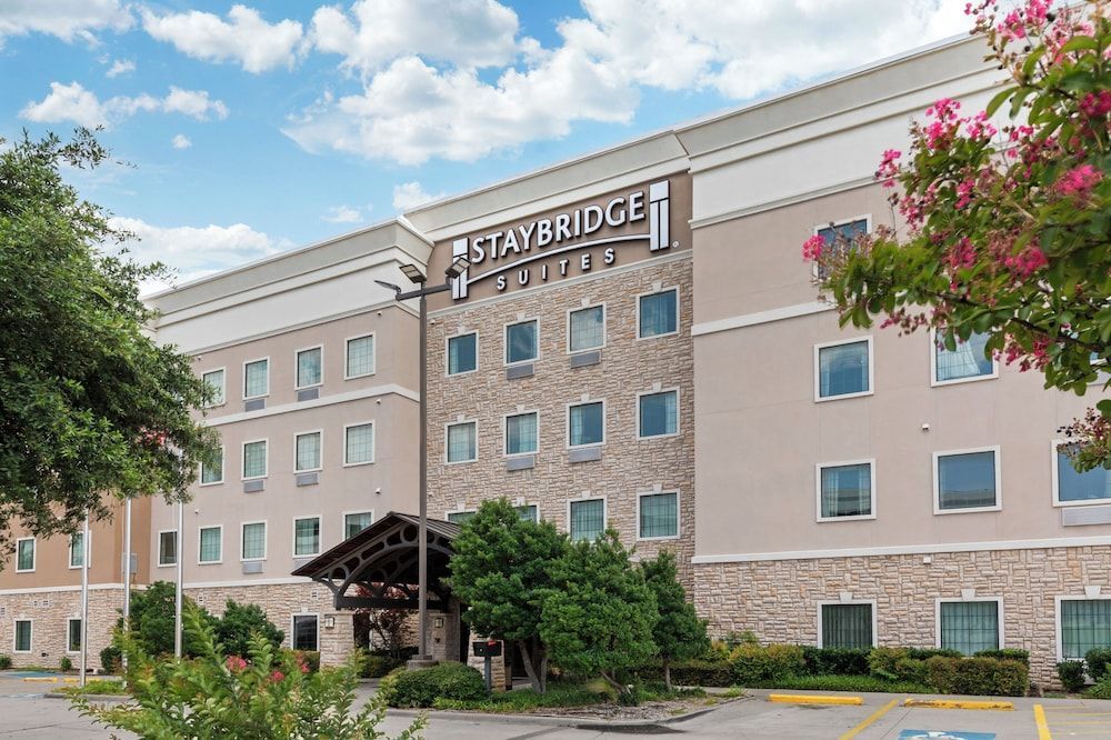 Staybridge Suites PLANO NORTH - FRISCO by IHG 1