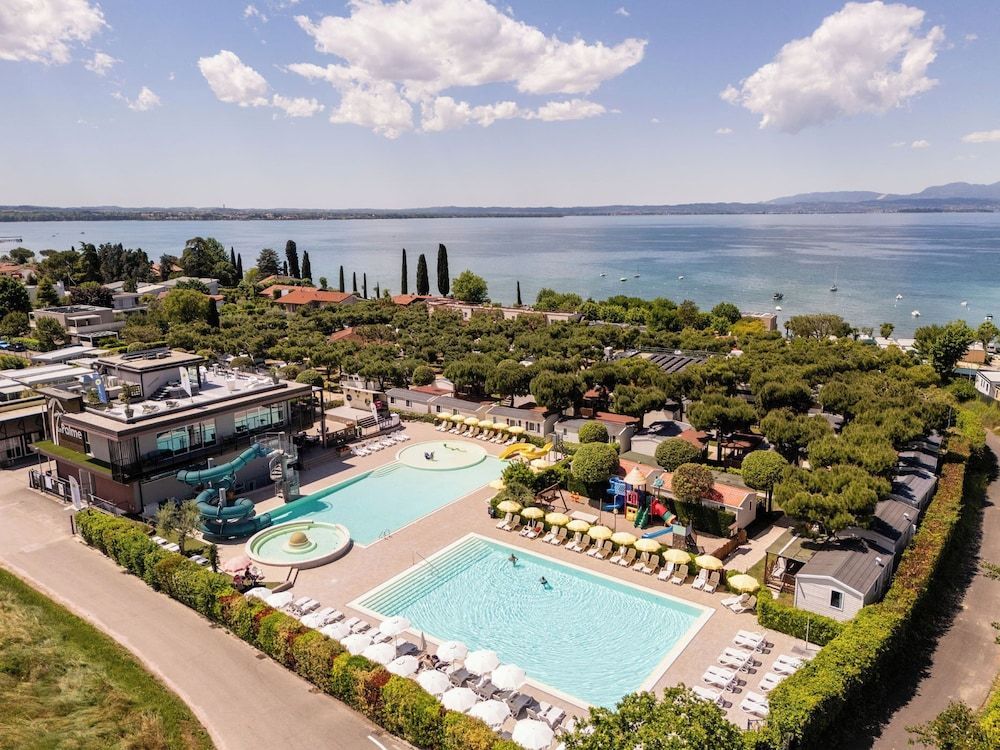 Club del Sole Le Palme Lazise Family Collection 1