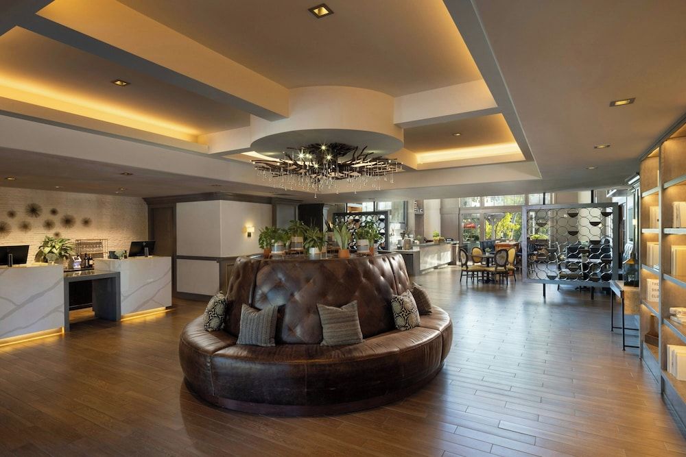 River Terrace Inn 2