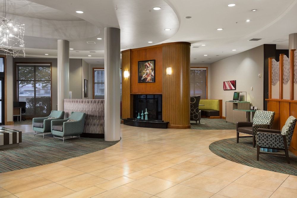 Residence Inn by Marriott Springfield Old Keene Mill 2