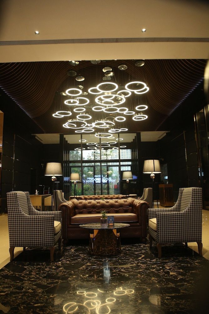 Planet Hollywood Thane 2
