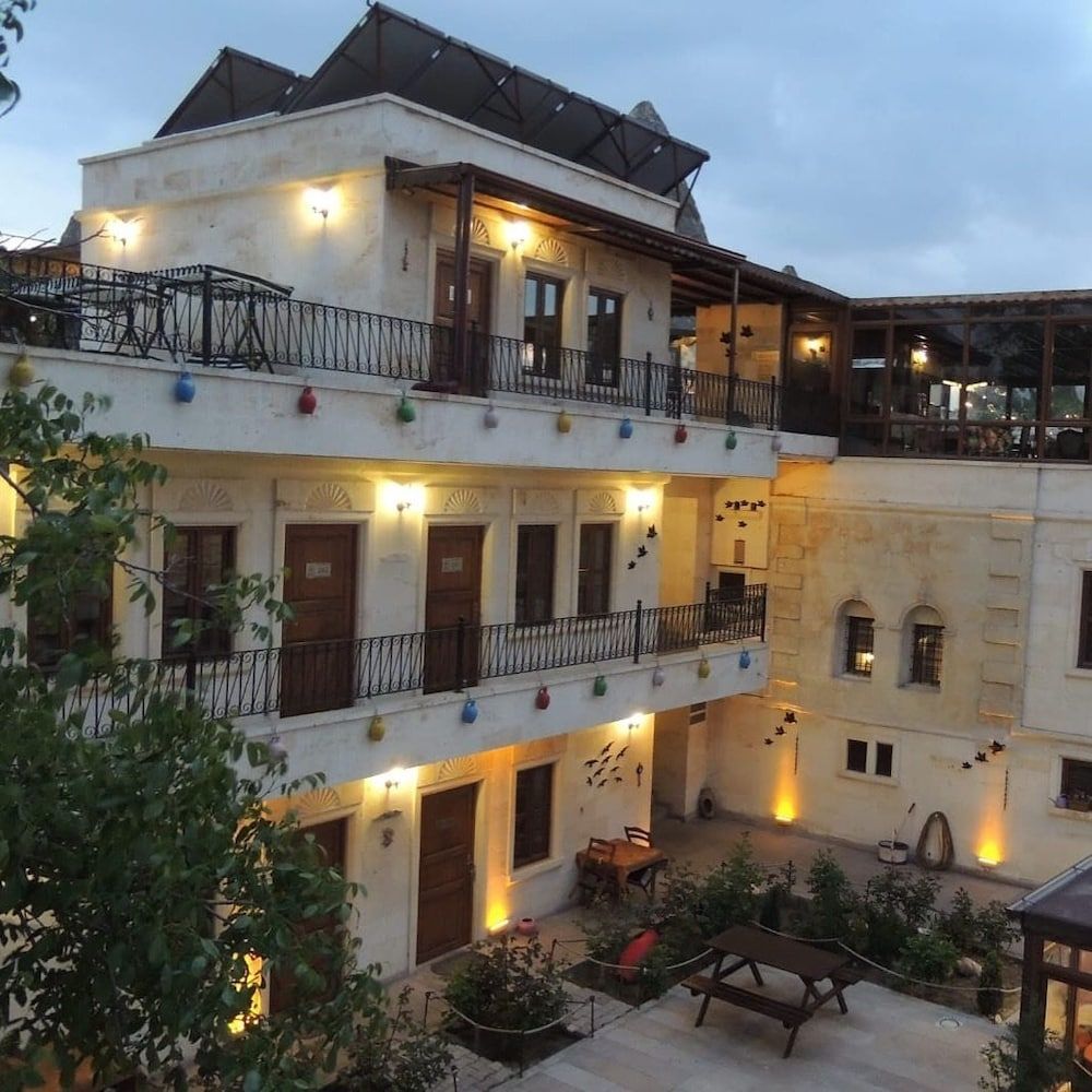 Cappadocia Ozbek Stone House 1