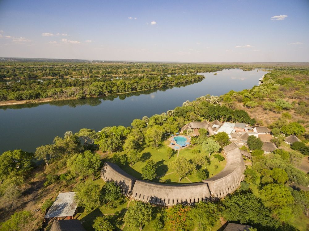 Azambezi River Lodge 1