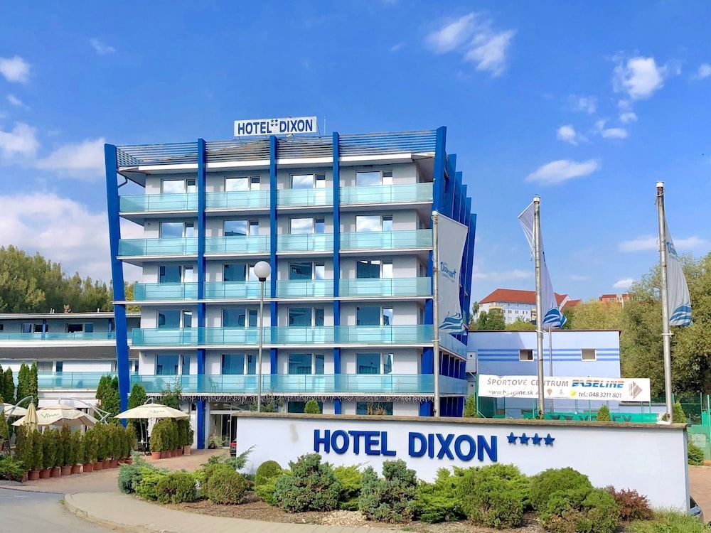 Dixon Resort & Wellness 1