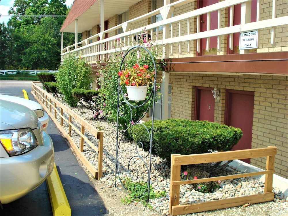 Country Meadow inn 1