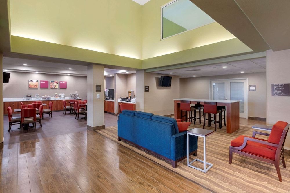 Comfort Suites Marysville-Yuba City 2