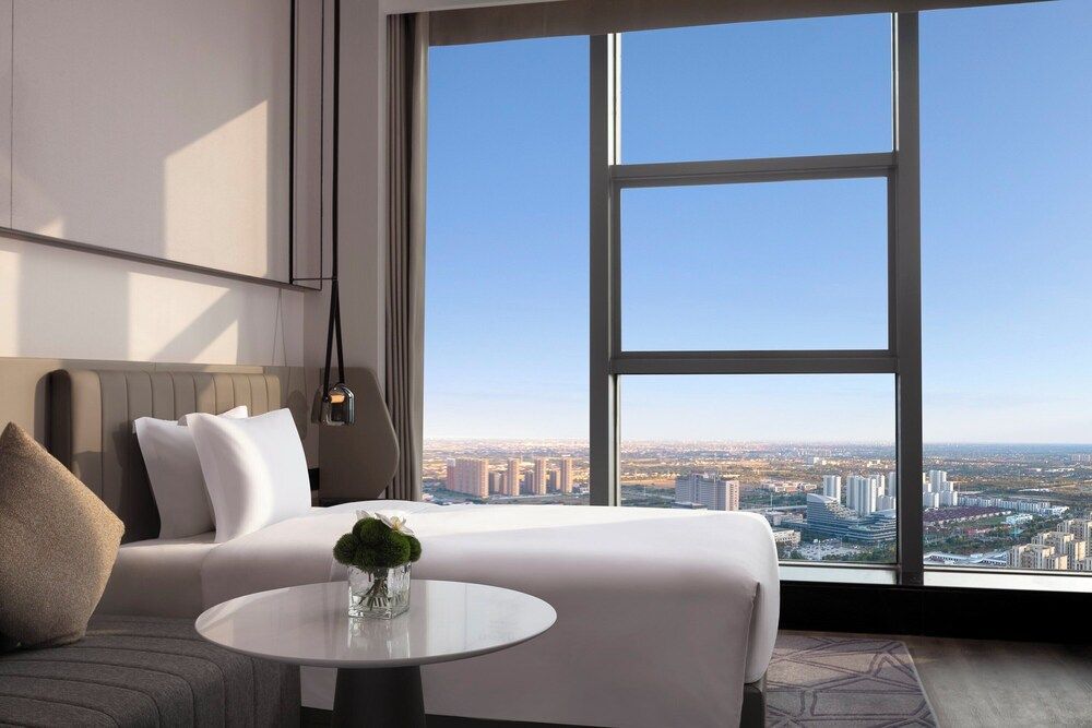 Crowne Plaza Taizhou City Center by IHG 2