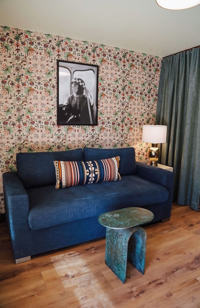 Altus Lodge 2