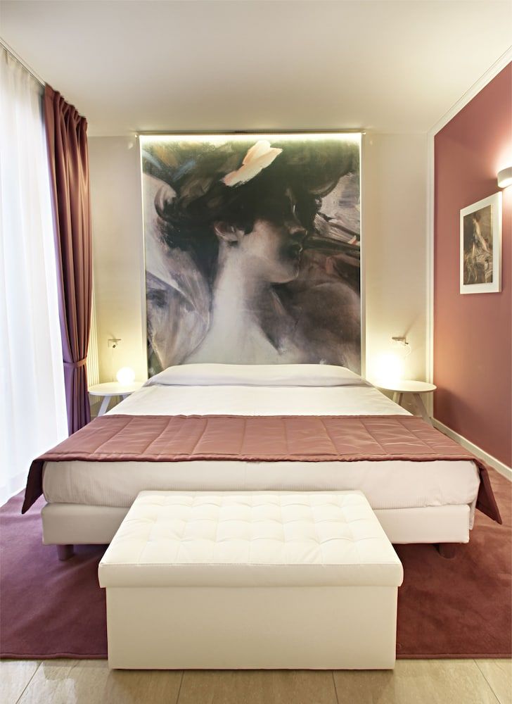 Ferrara Rooms 1