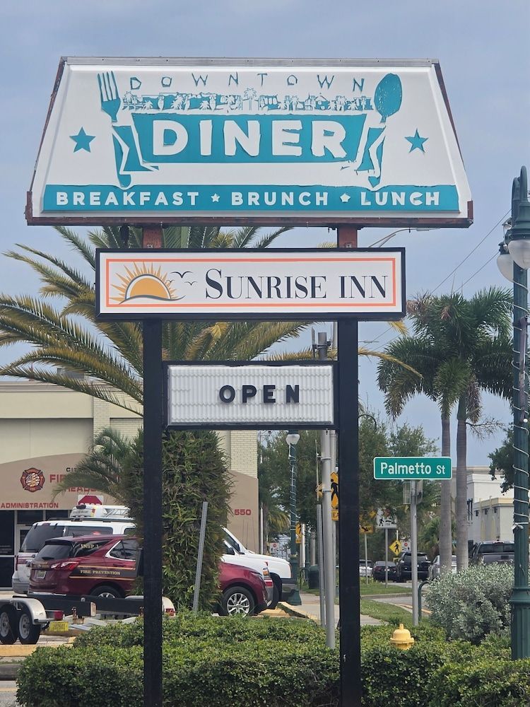 Sunrise Inn by OYO Titusville FL 1