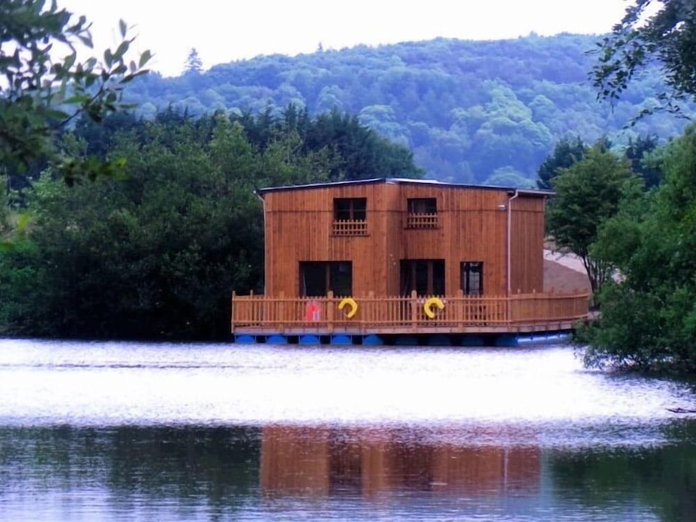 Cabanes flottantes et gîtes au fil de l'eau 2