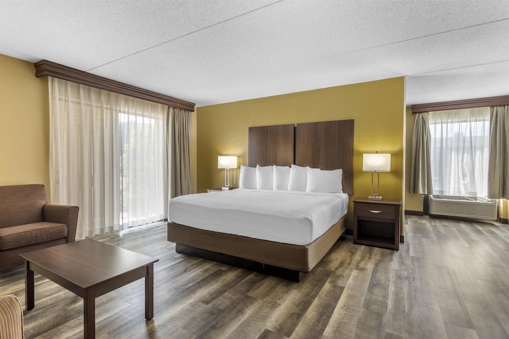 Best Western Plaza Inn 1