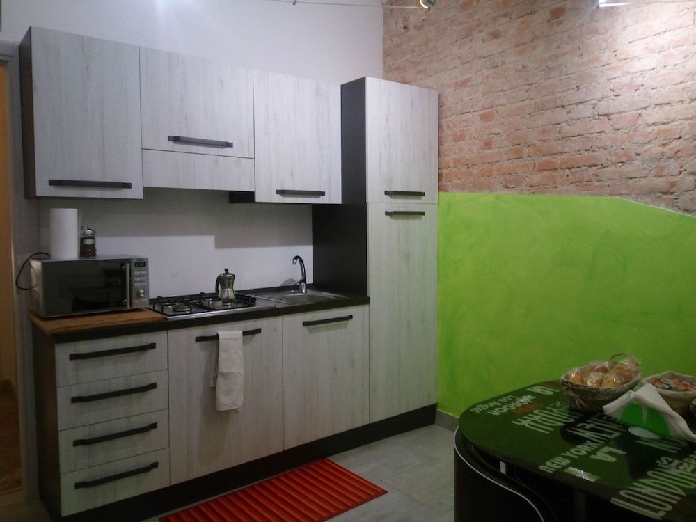 Marconi Rooms and Apartments 2