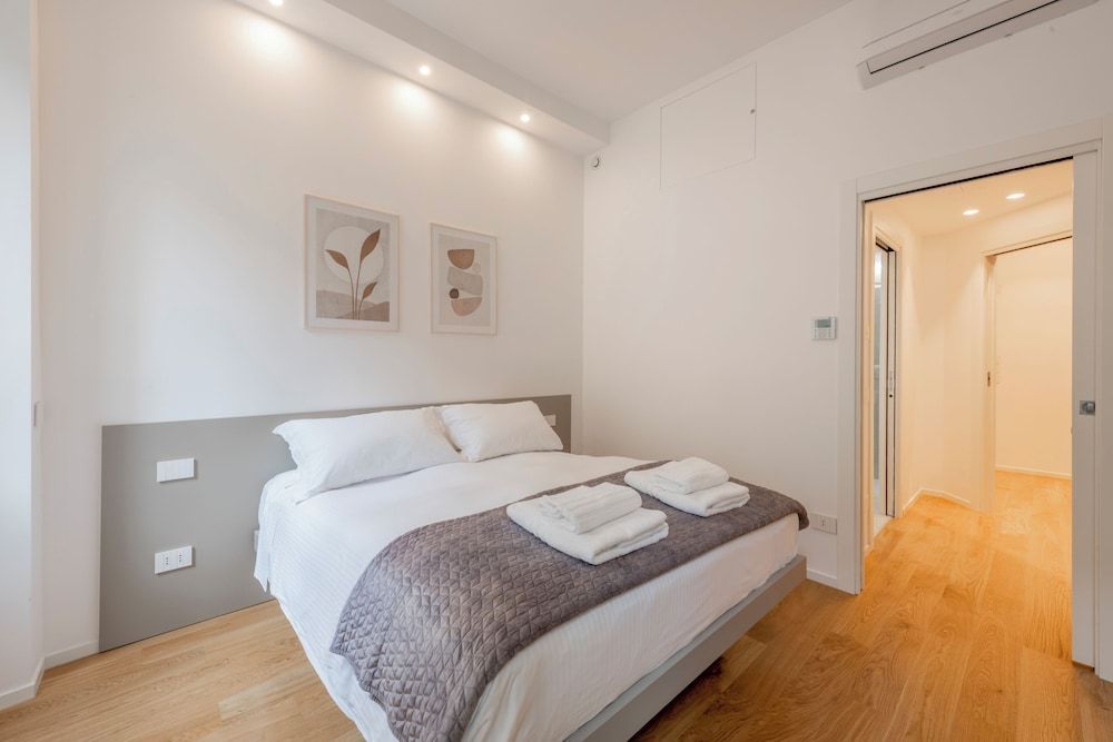 Milan Royal Suites Duomo 2