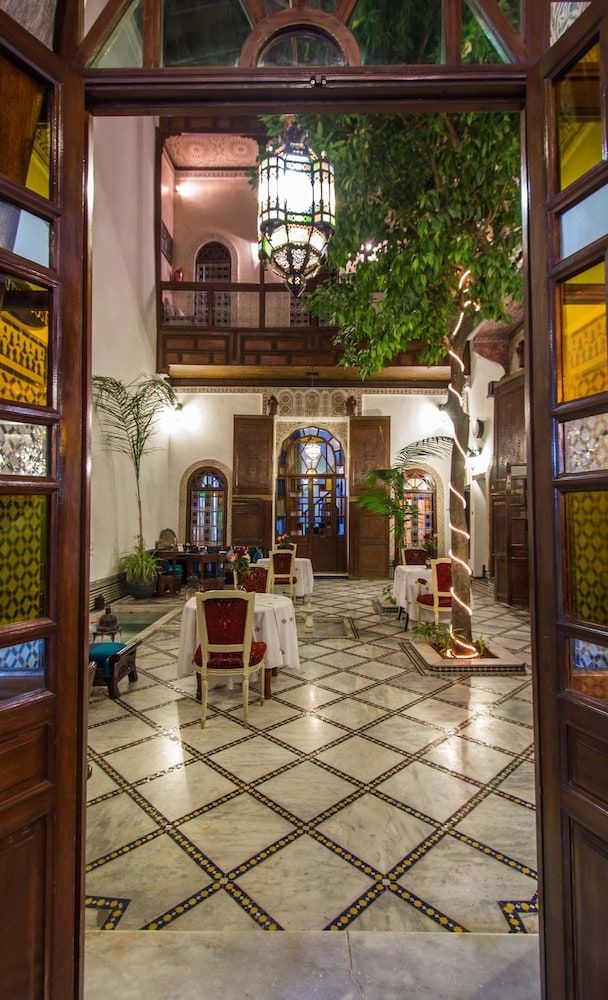 Riad Les Remparts De Fès 2