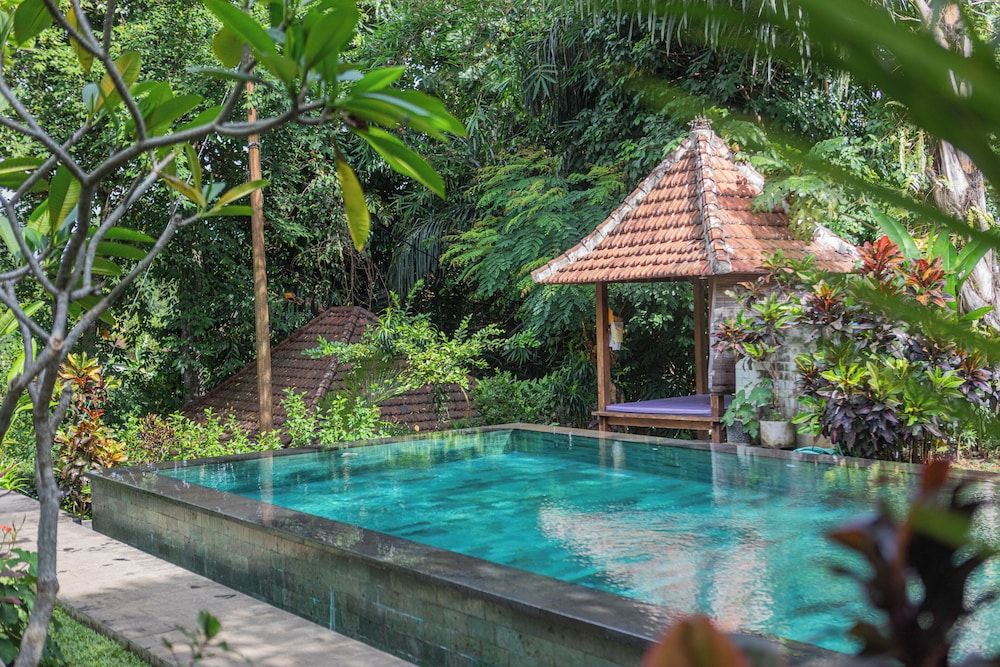 Sari Bamboo Villas 1