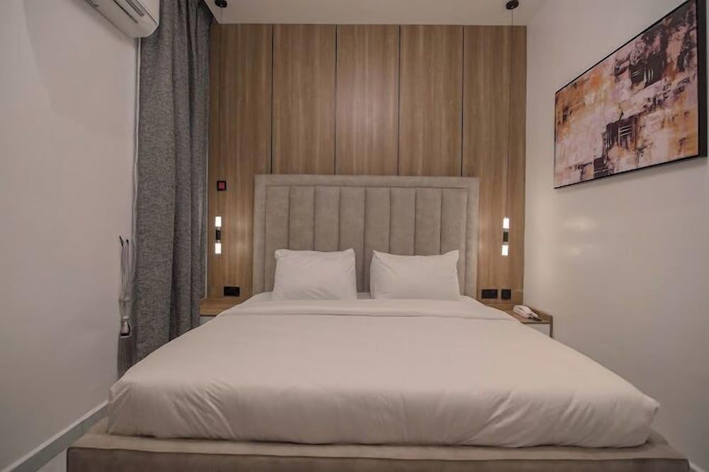 One90 Apartment 2
