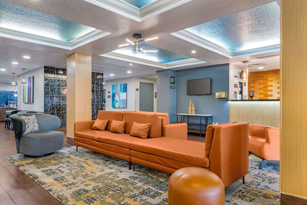 Best Western Plus Universal Inn - Free Shuttle to Universal Studios! 2