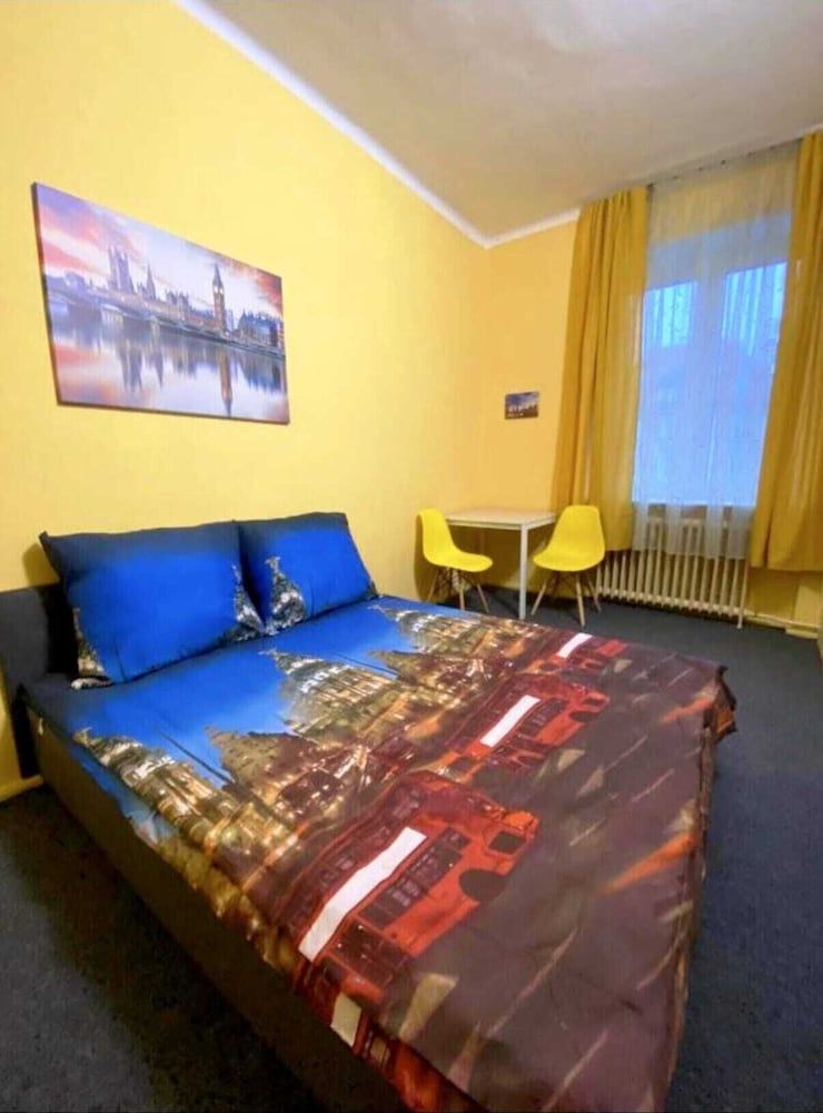 Bon Voyage Apartments 1
