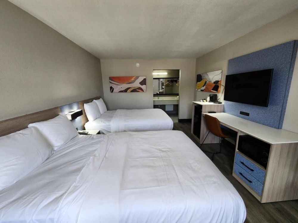 Baymont by Wyndham Lafayette 1