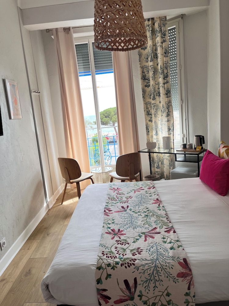 Hôtel Eden - La Baigneuse 1