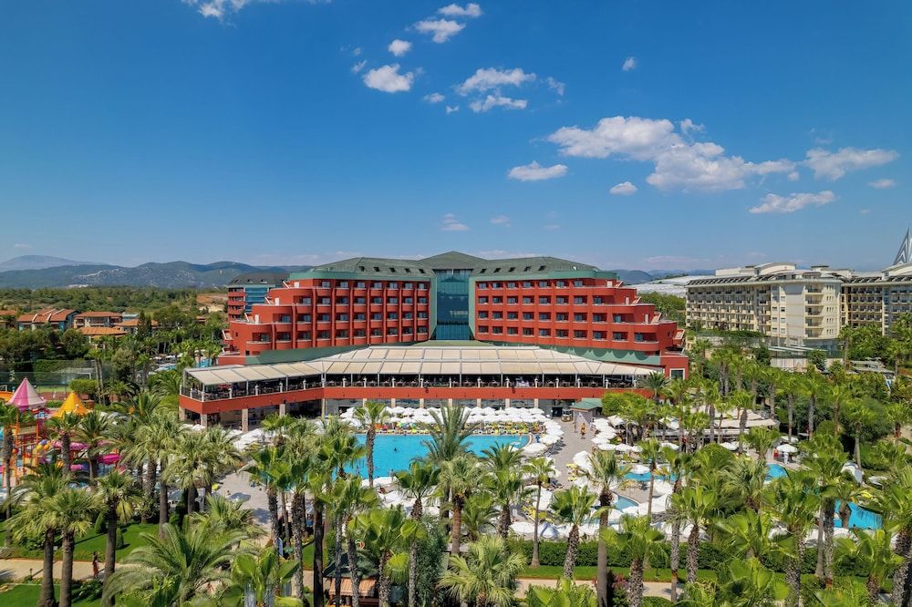 Delphin Deluxe Resort 1