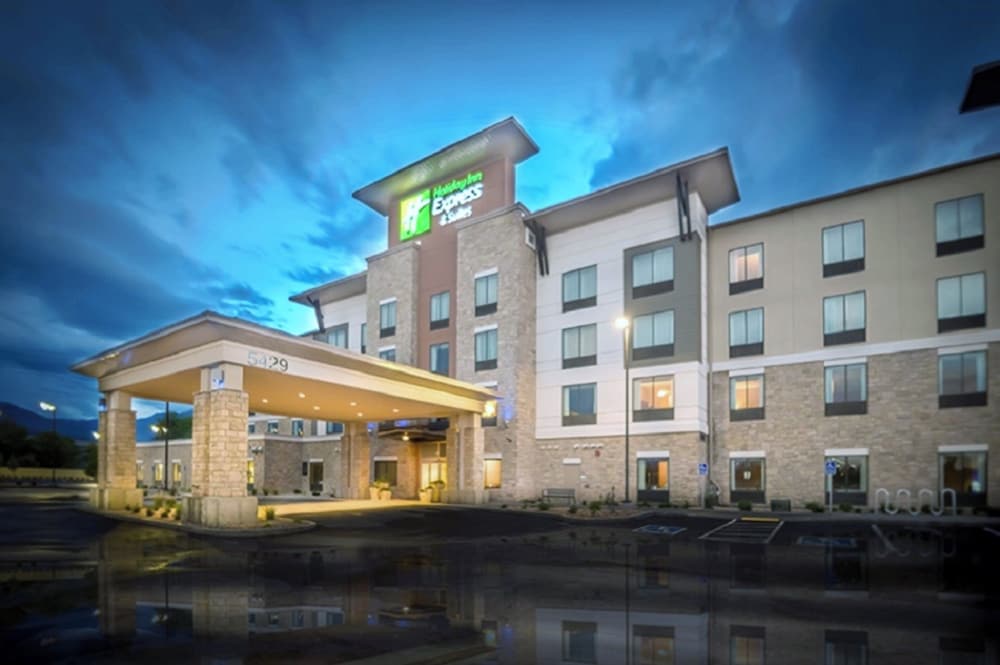 Holiday Inn Express & Suites SALT LAKE CITY SOUTH - MURRAY by IHG 1