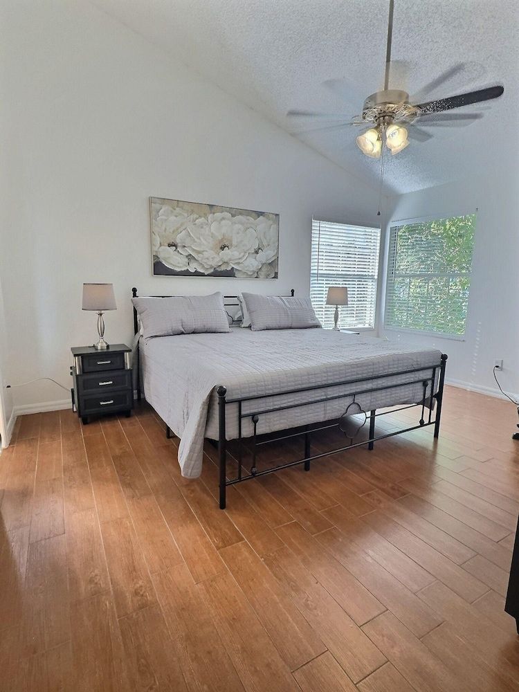 3-bedroom Apartment Minutes From Disney 2