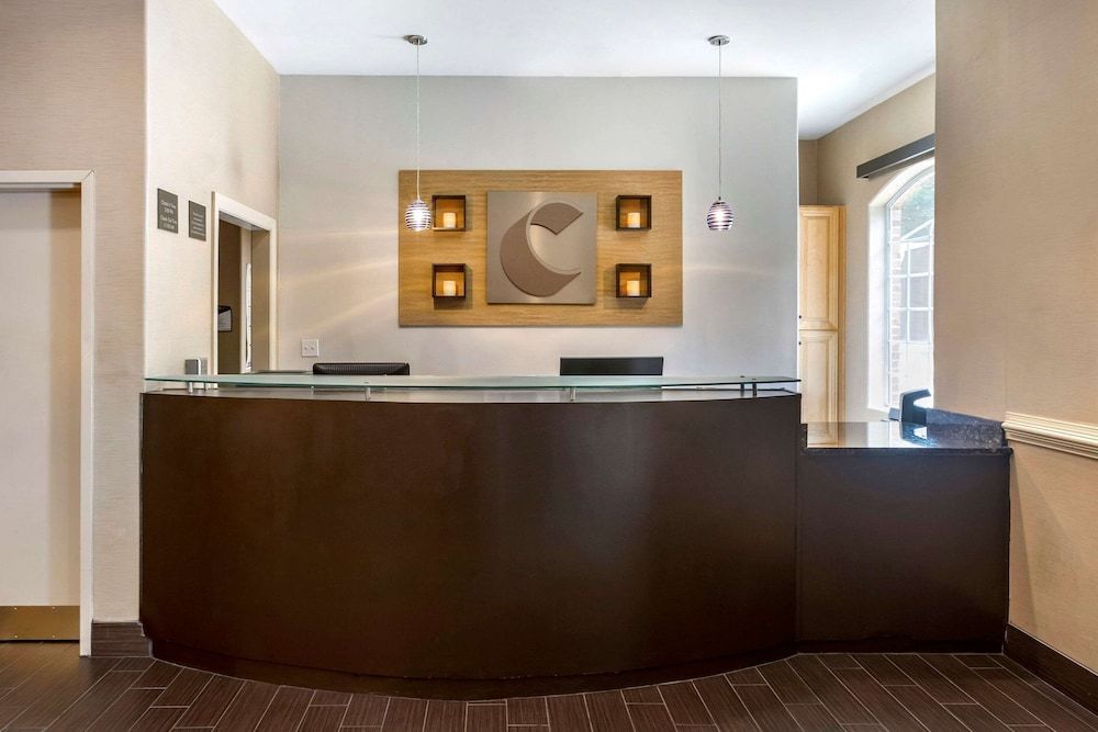 Comfort Inn & Suites Villa Rica 2