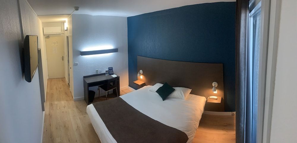 Hôtel des Etats Unis 1
