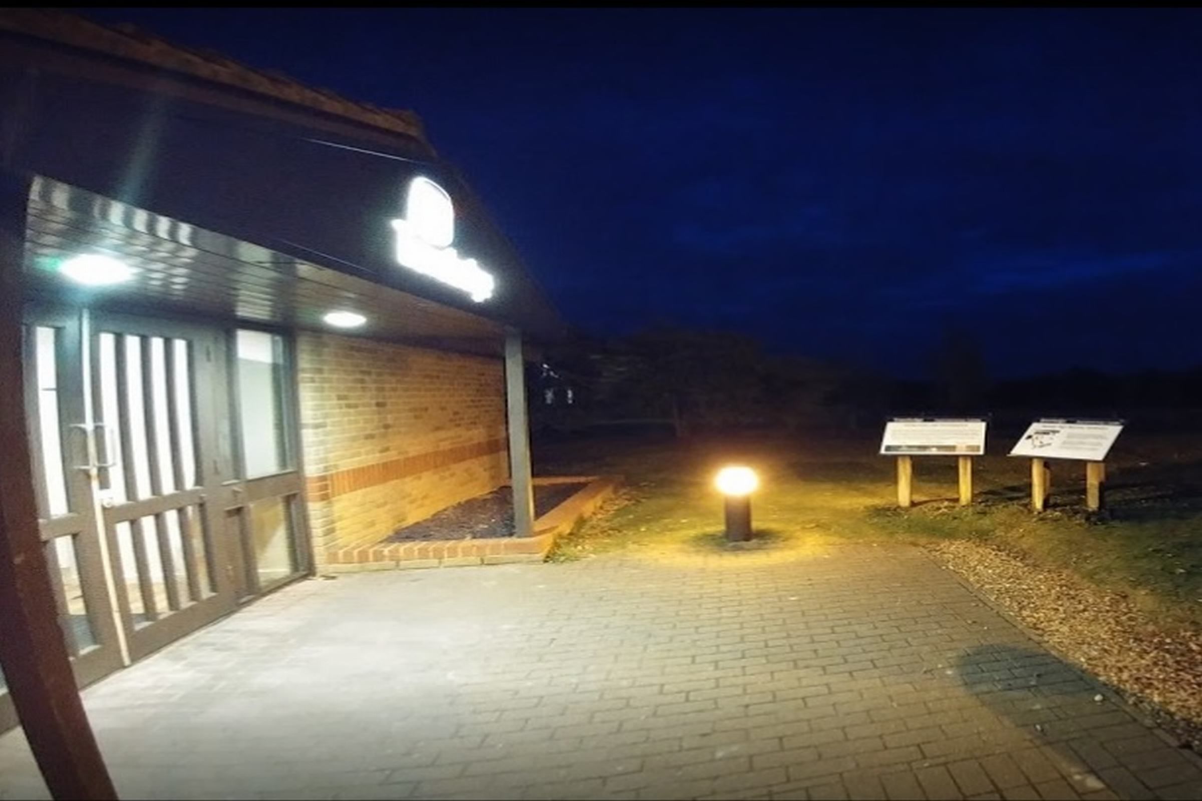 Travelodge Cambridge Fourwentways 1