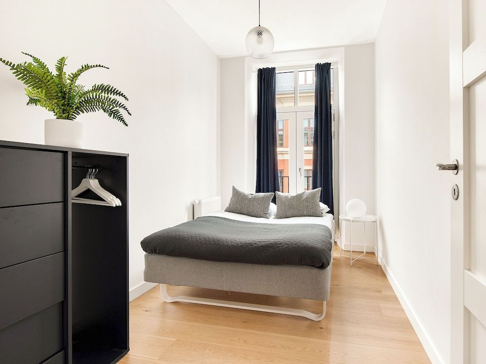 Leaves 3 - Pleasant 4-Bdr Apt in Central Copenhagen 2
