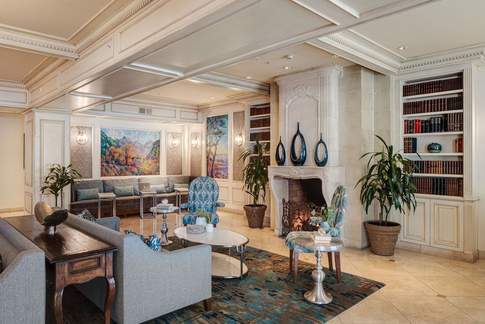 Ayres Hotel Seal Beach - Cypress 2