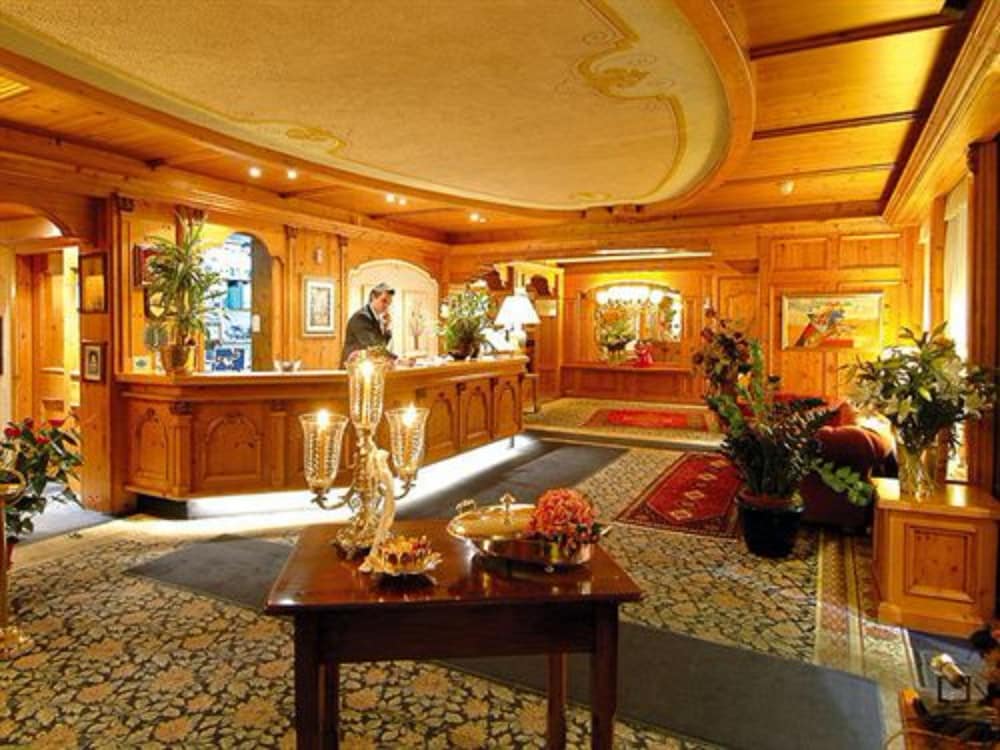 Hotel Lorenzetti 2