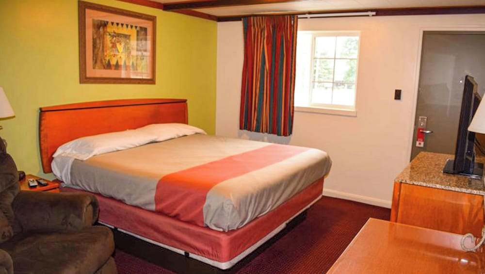 Relax Inn Bloomsburg 2