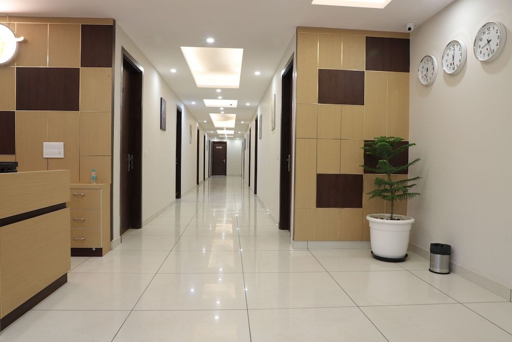 Hotel Gurugram 1
