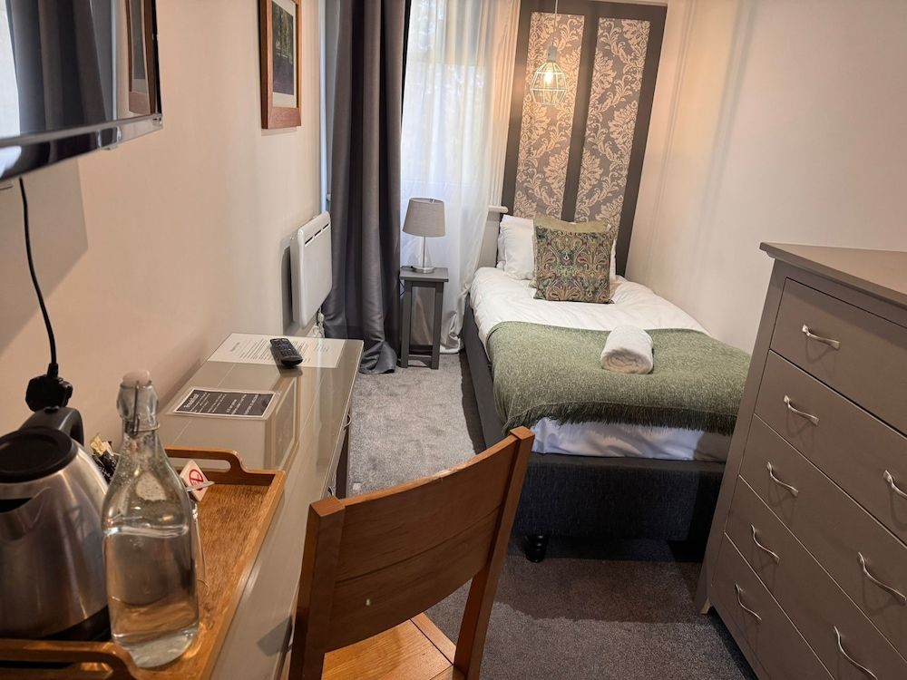 Regency Guest House 2
