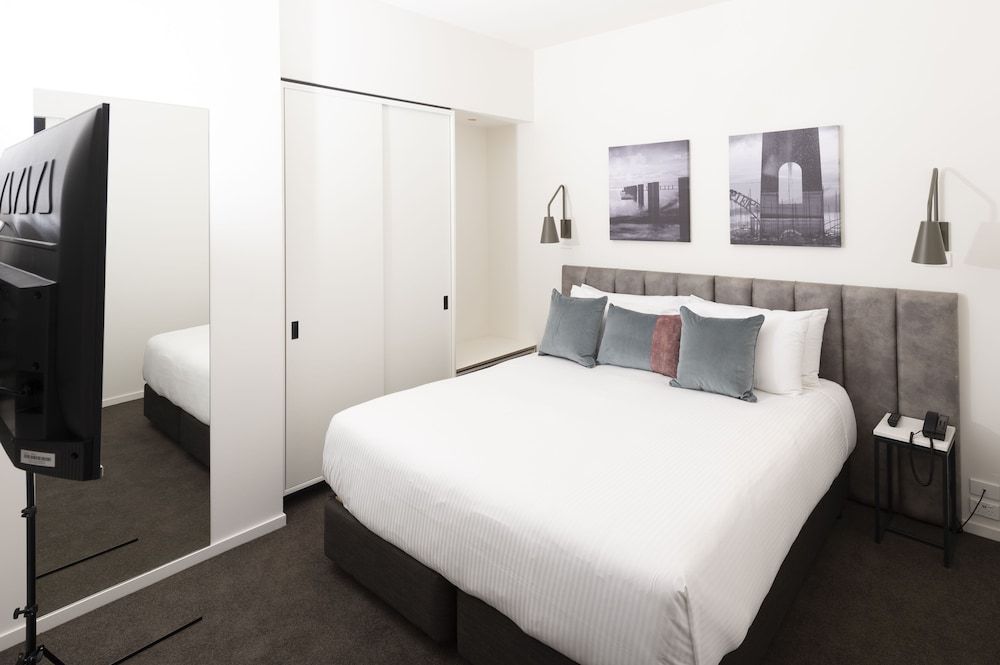 Oaks R Suites Geelong 2