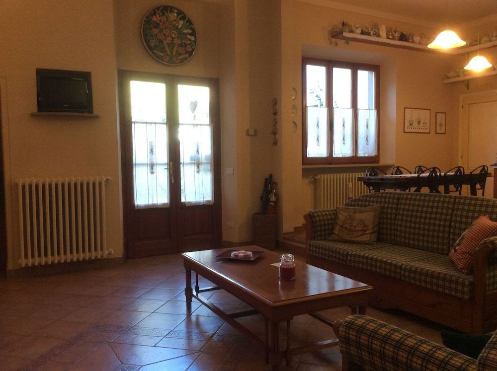 La Primavera B&B 2