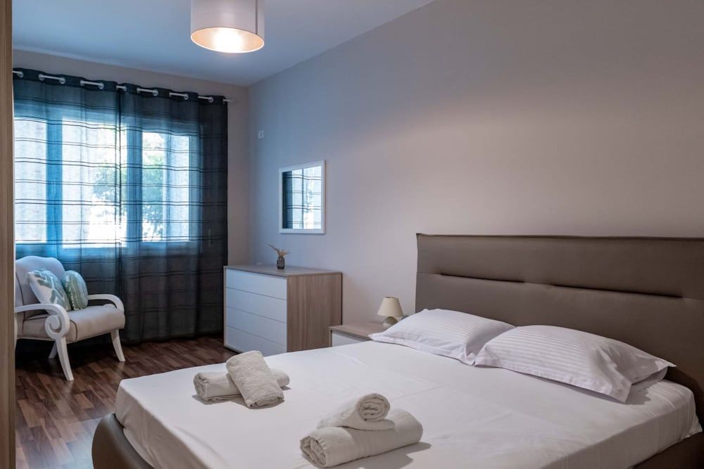 Beachfront Sion Sarande Apartment 2