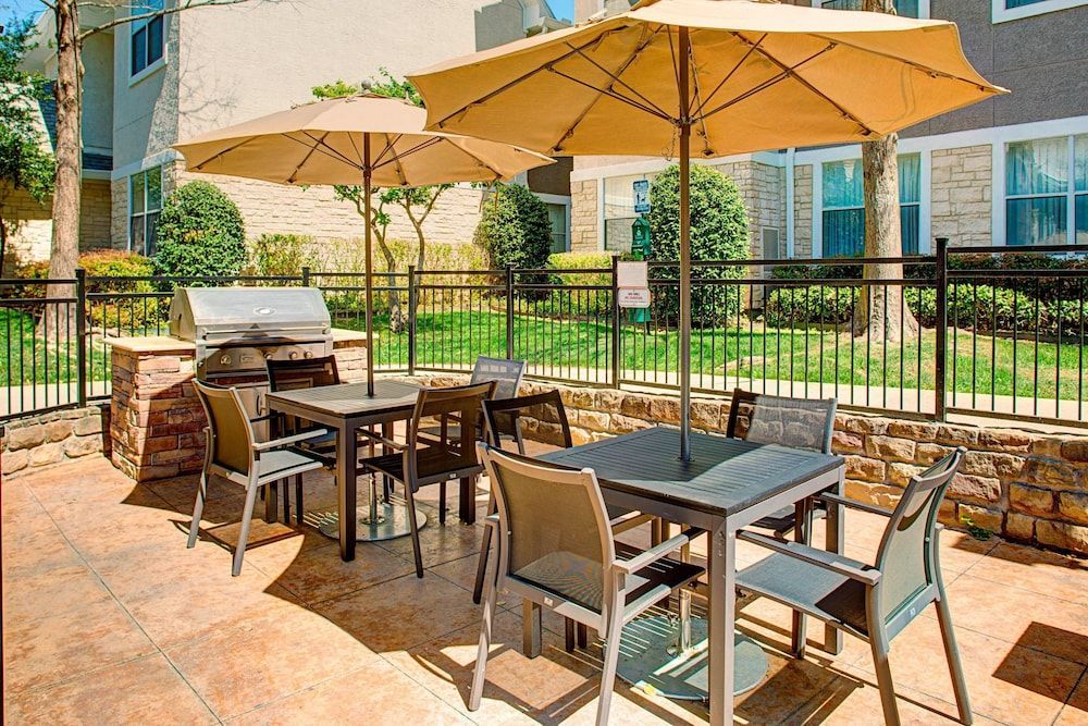 Residence Inn Dallas Park Central 1