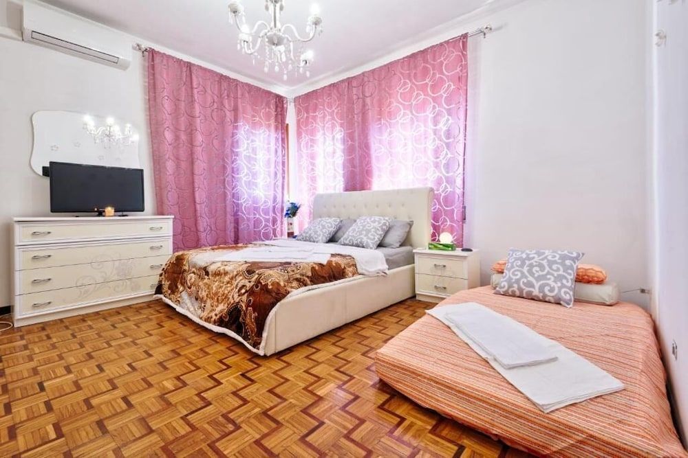 Apt Venice City 2