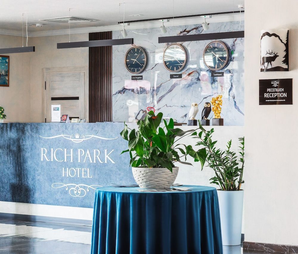 Rich Park Hotel 1