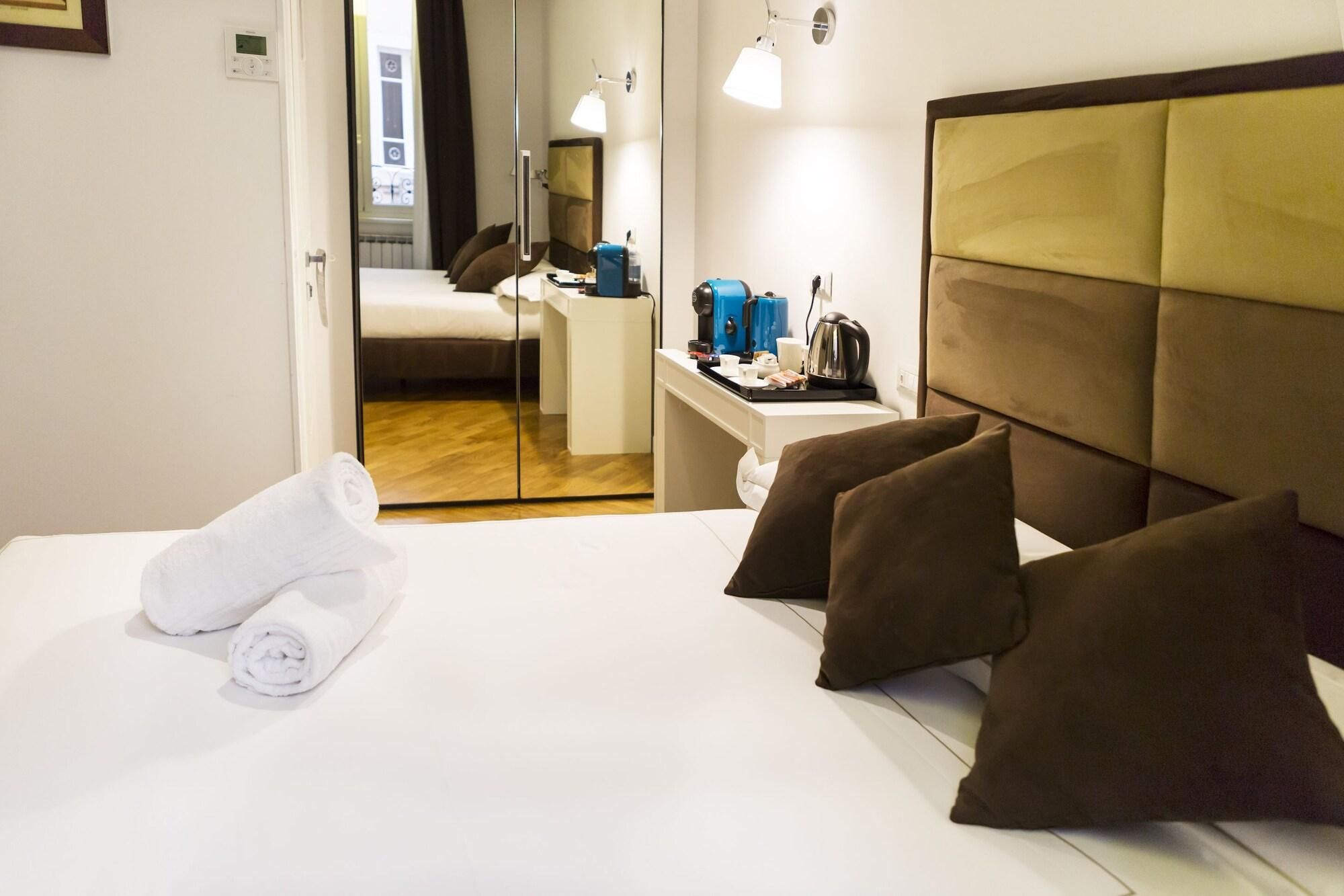 LaHouse Rome by Premium Suites Collection 2