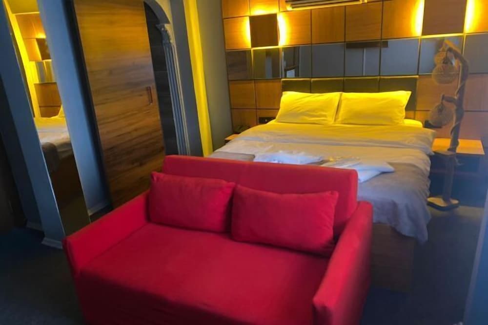 Kadikoy Linda Hotel 1