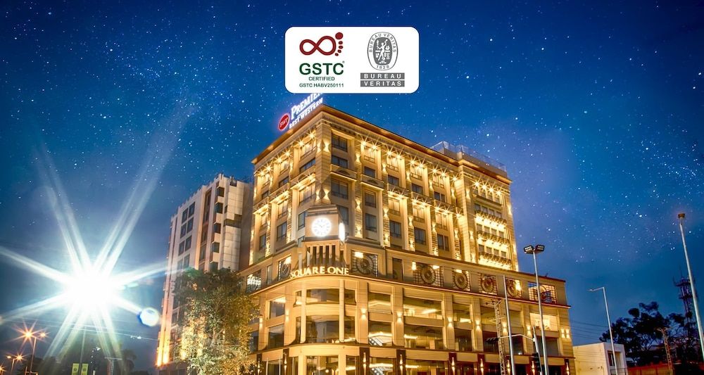 Best Western Premier Hotel Gulberg Lahore 1