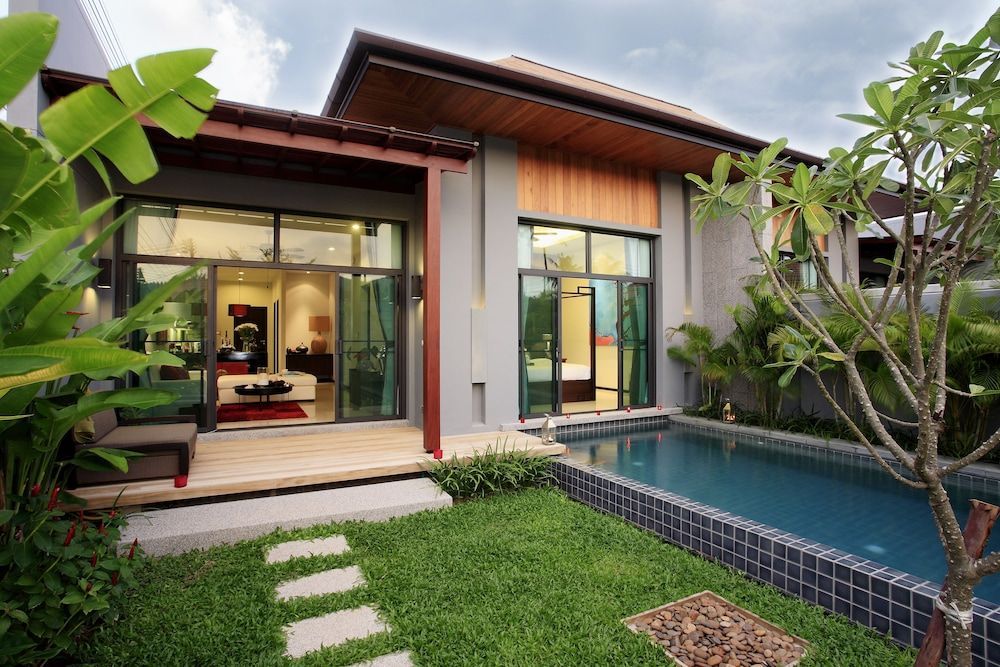 Two Villas HOLIDAY - ONYX Style Naiharn Beach, Phuket 1