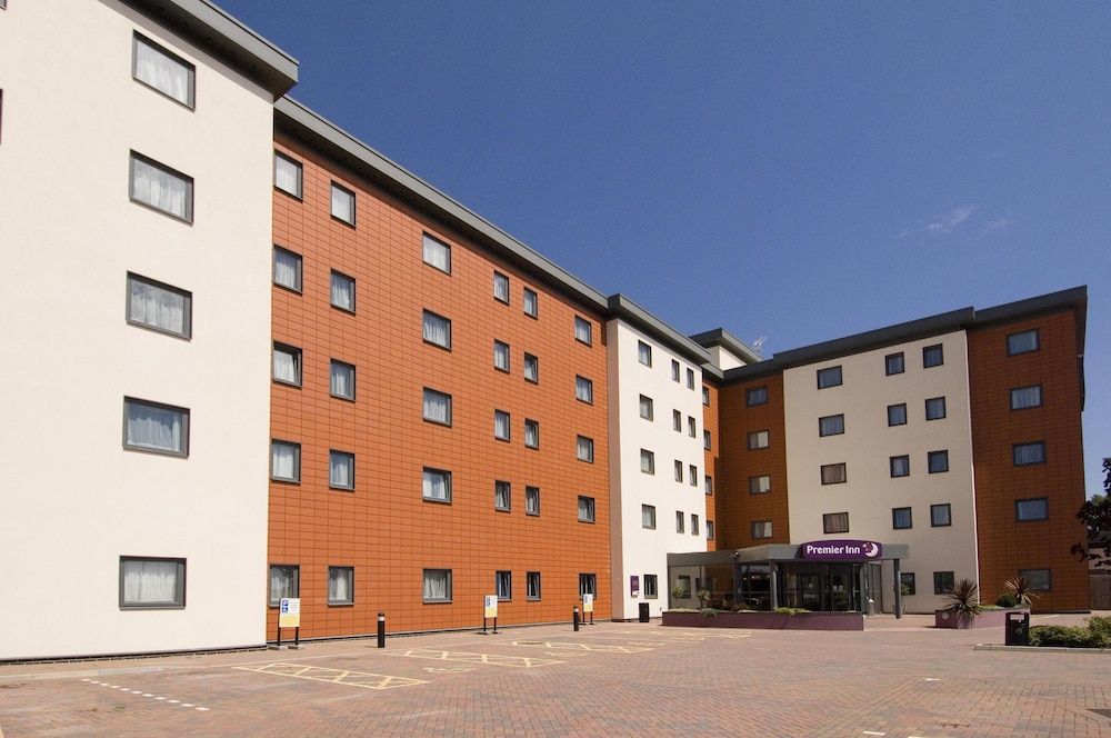 Premier Inn Portsmouth Port Solent 1