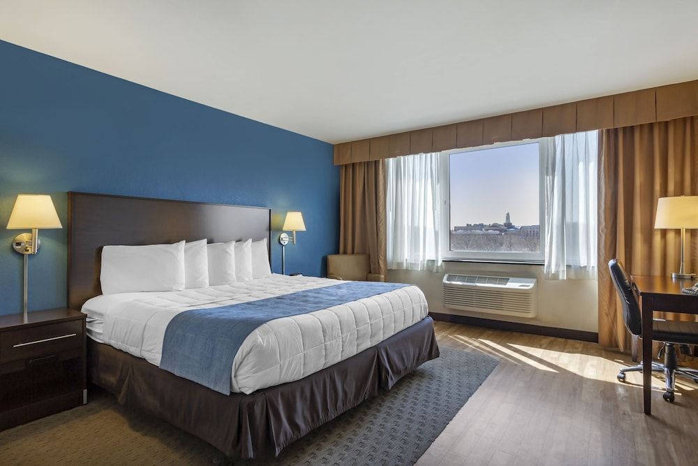 The Capitol Hotel 2