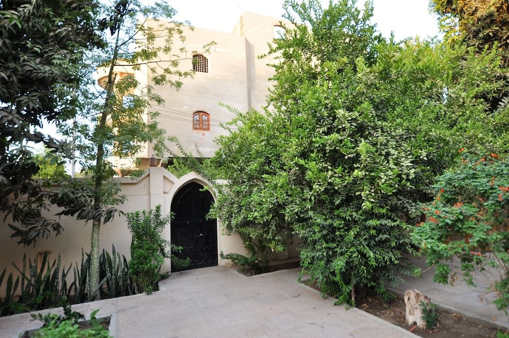 El Nakhil Hotel 2